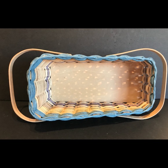 Handcrafted SILVER DOLLAR CITY Split Wood Double Handle Basket 14”x6”x8” Signed. - Picture 7 of 9